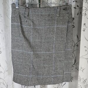 Vintage Breeches Wool Alpaca Houndstooth Wrap Skirt Size 10 Classic Preppy Skirt